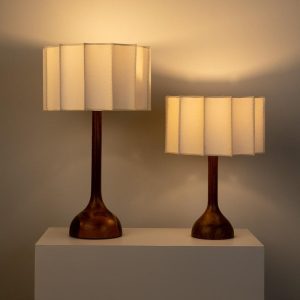 Walnussholz Tischlampe Retro Design Stoffschirm