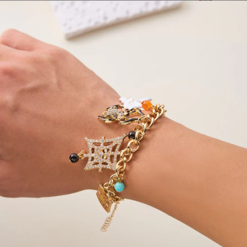 Halloween Charm Bracelet with Festive Spooky Charms (1)