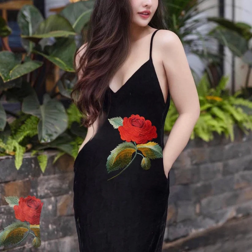 Vintage Velvet Maxi Dress with Embroidered Rose (2)
